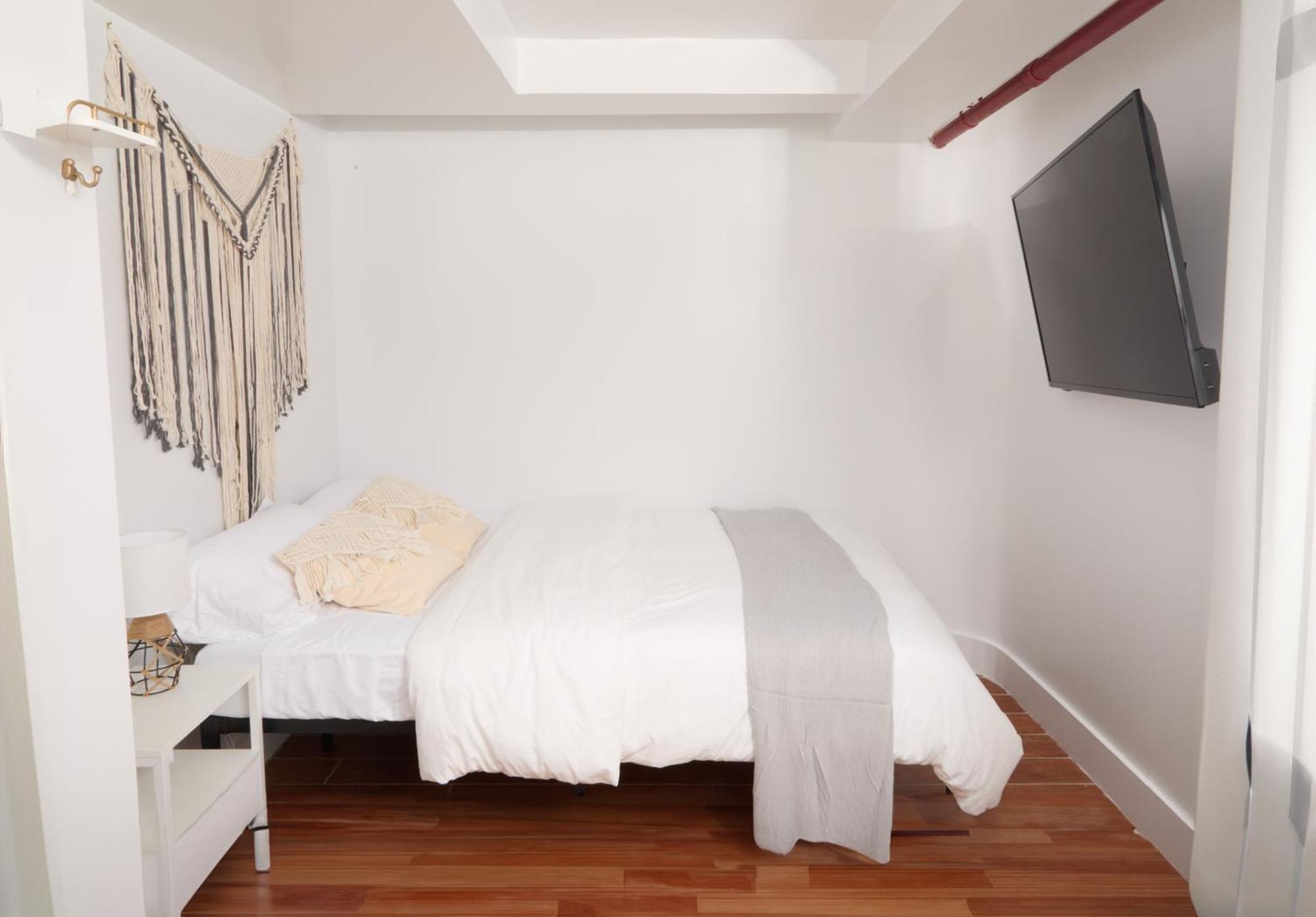 Comfy Guest House In Hell'S Kitchen Nueva York Exterior foto
